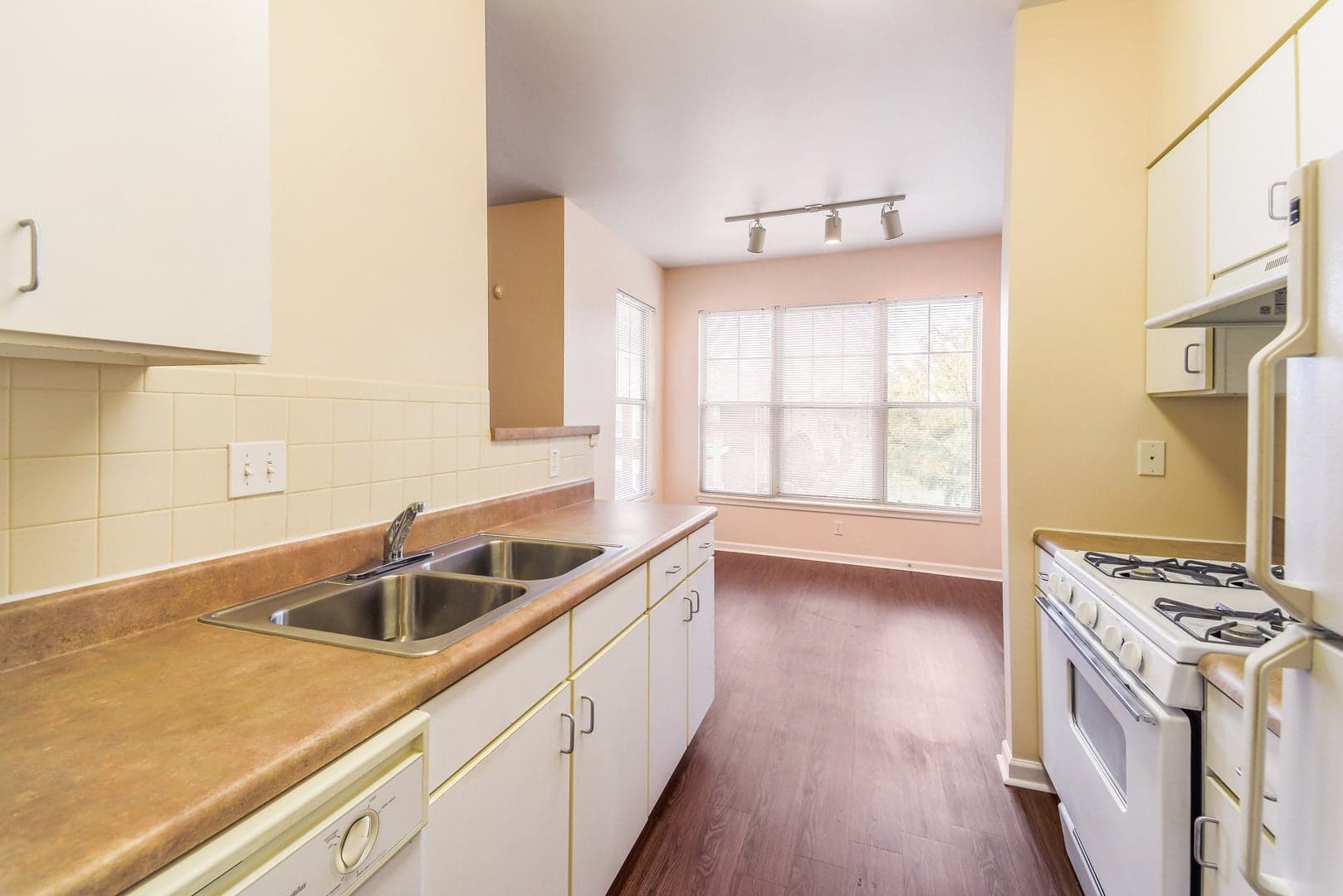 2 Bedroom Garden Tax Credit***