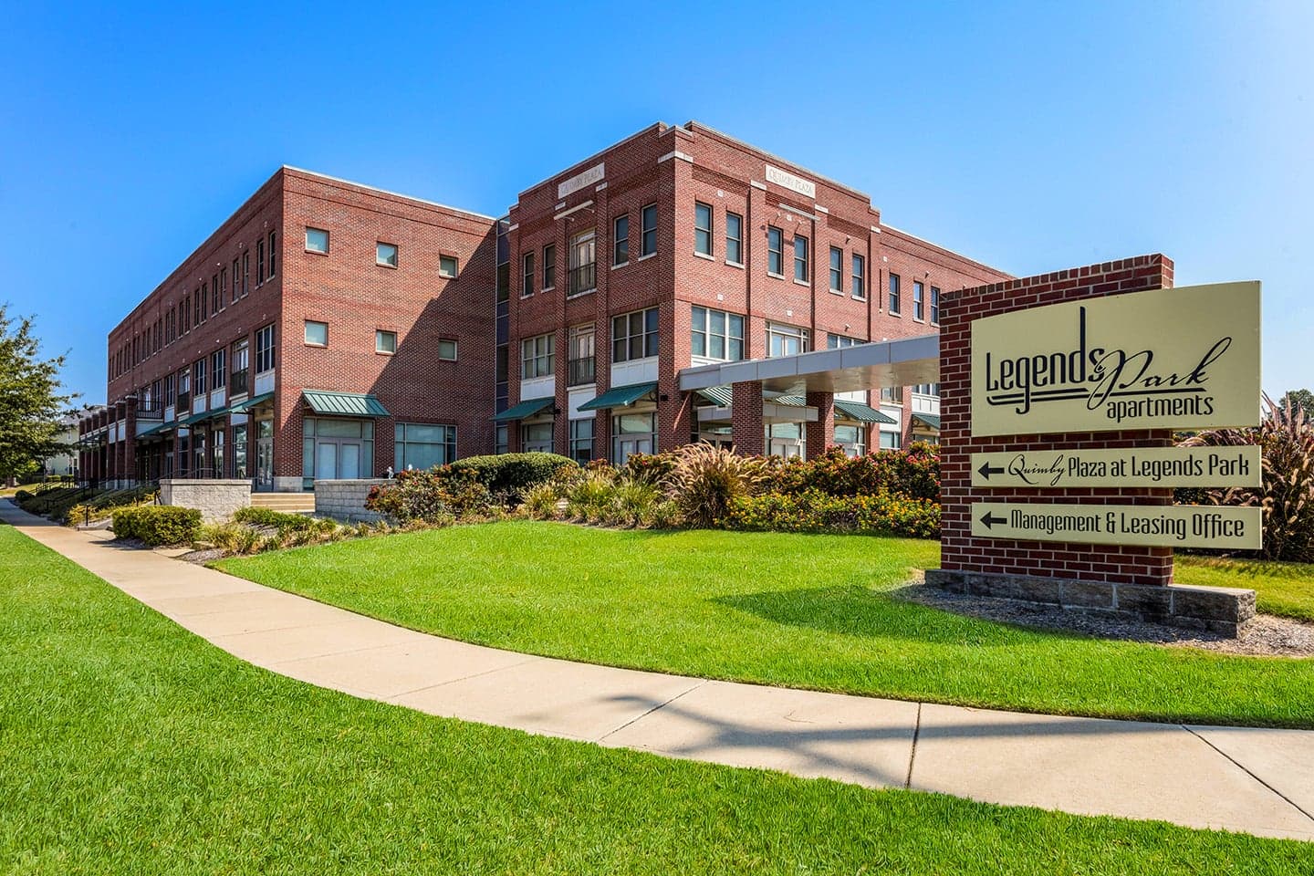 Quimby Plaza Apartments