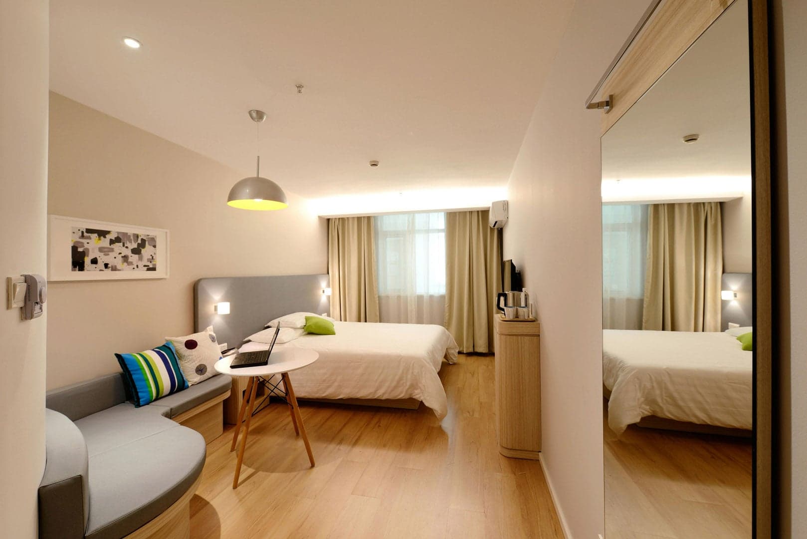 2 Bedroom