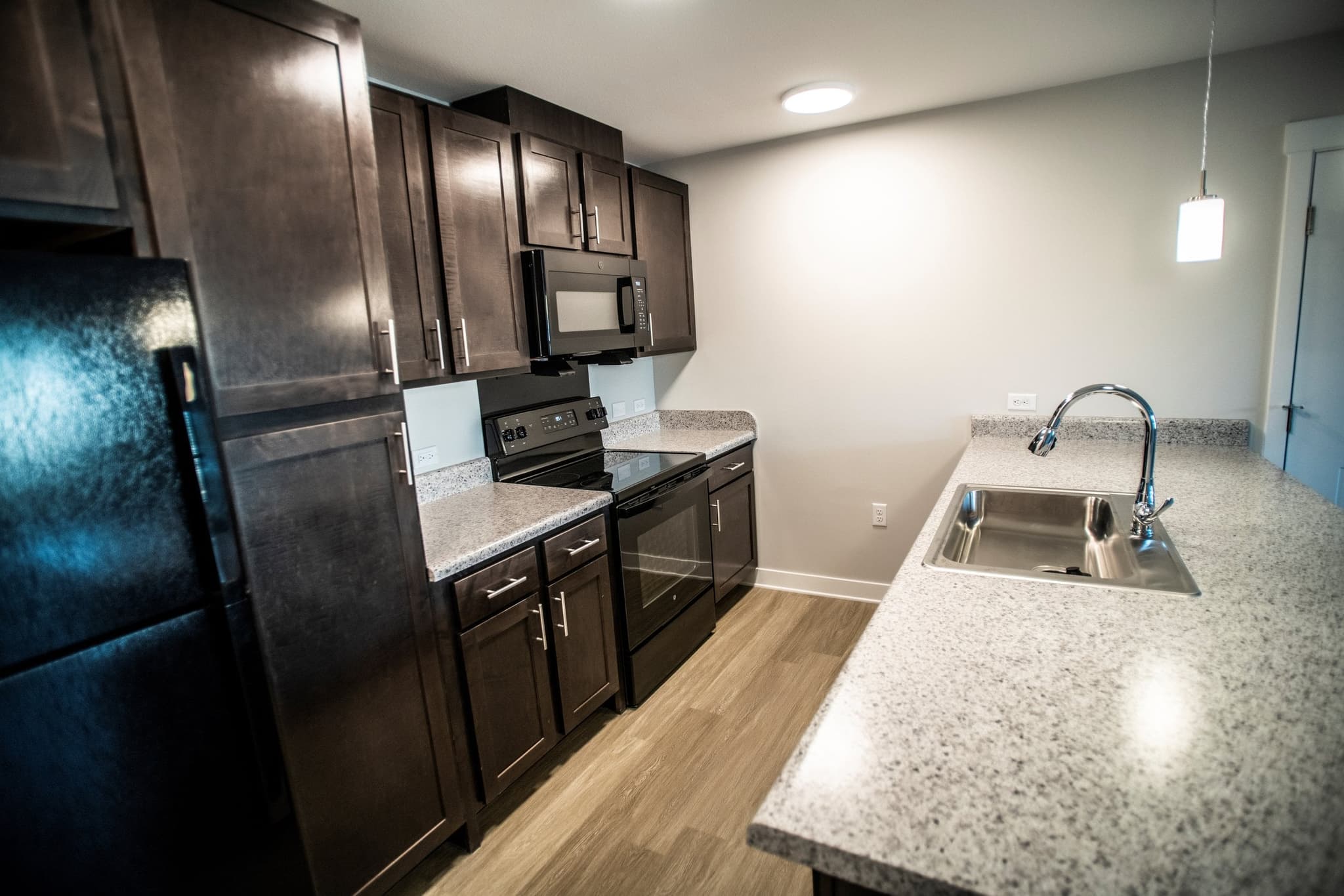 Riverbend Flats photo 1