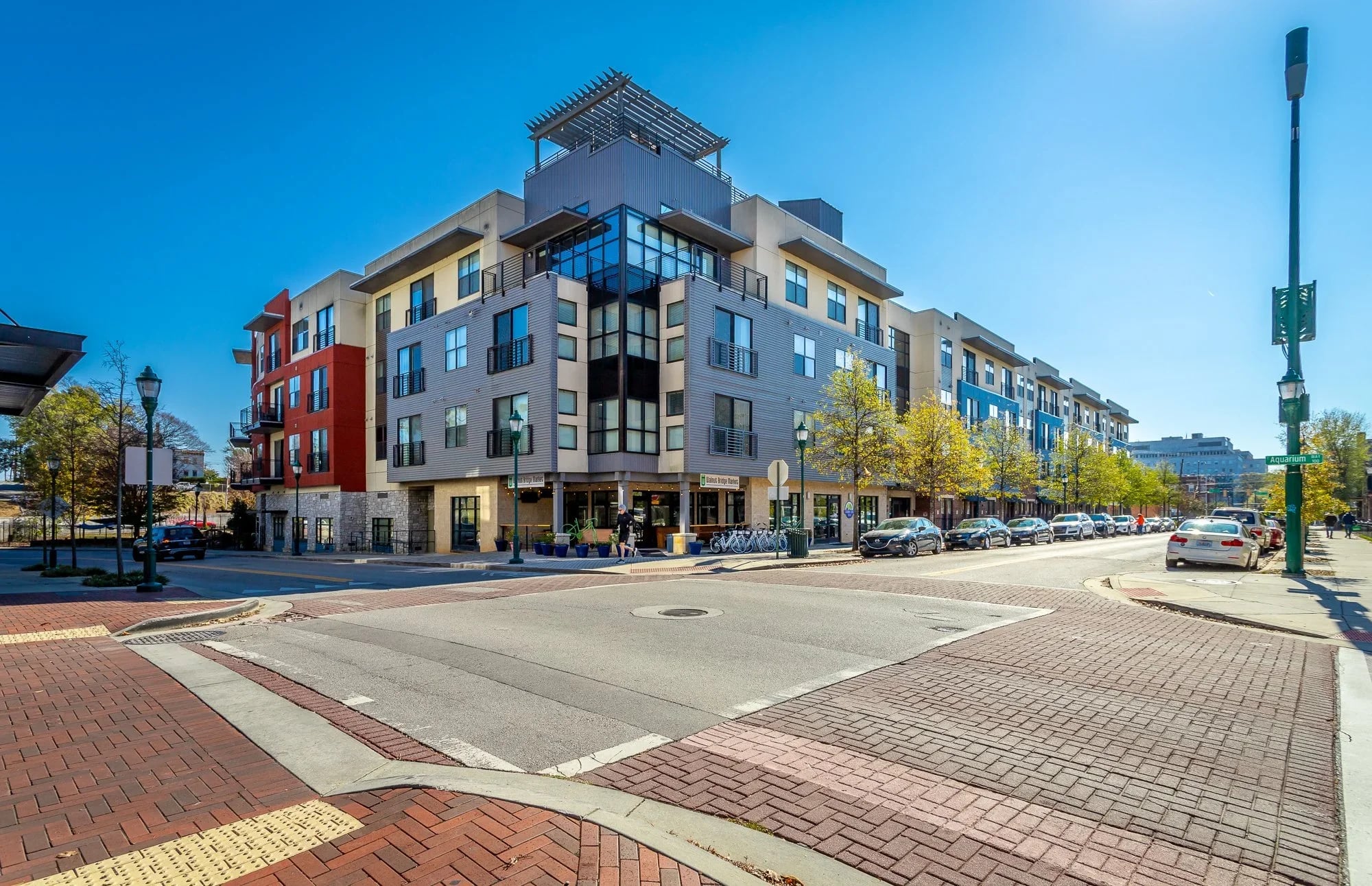 Walnut Commons exterior