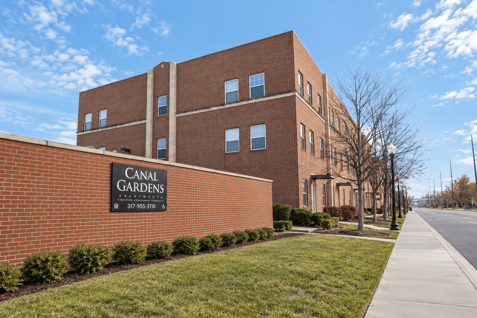 Canal Gardens