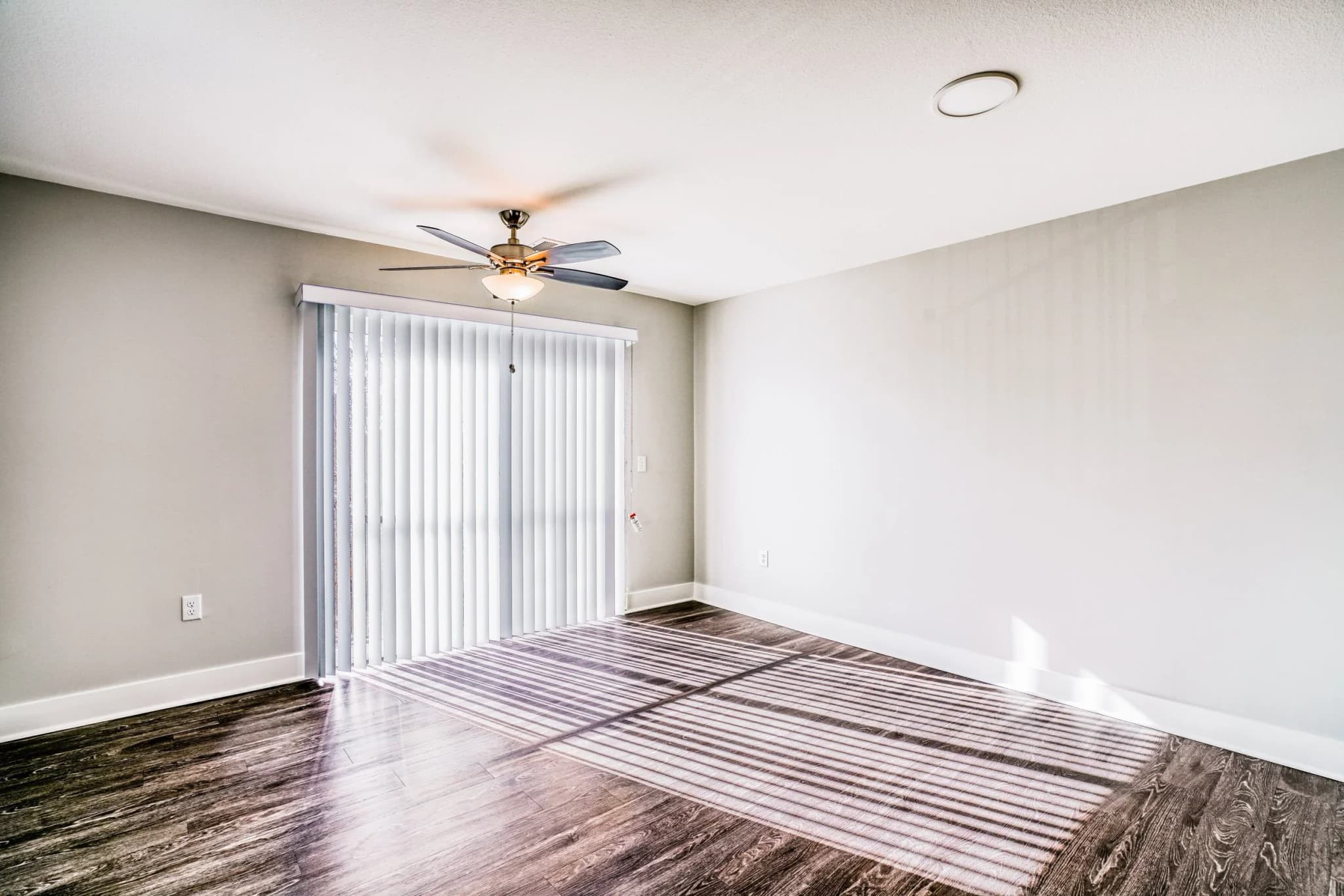 Residences at Hoffman photo 4