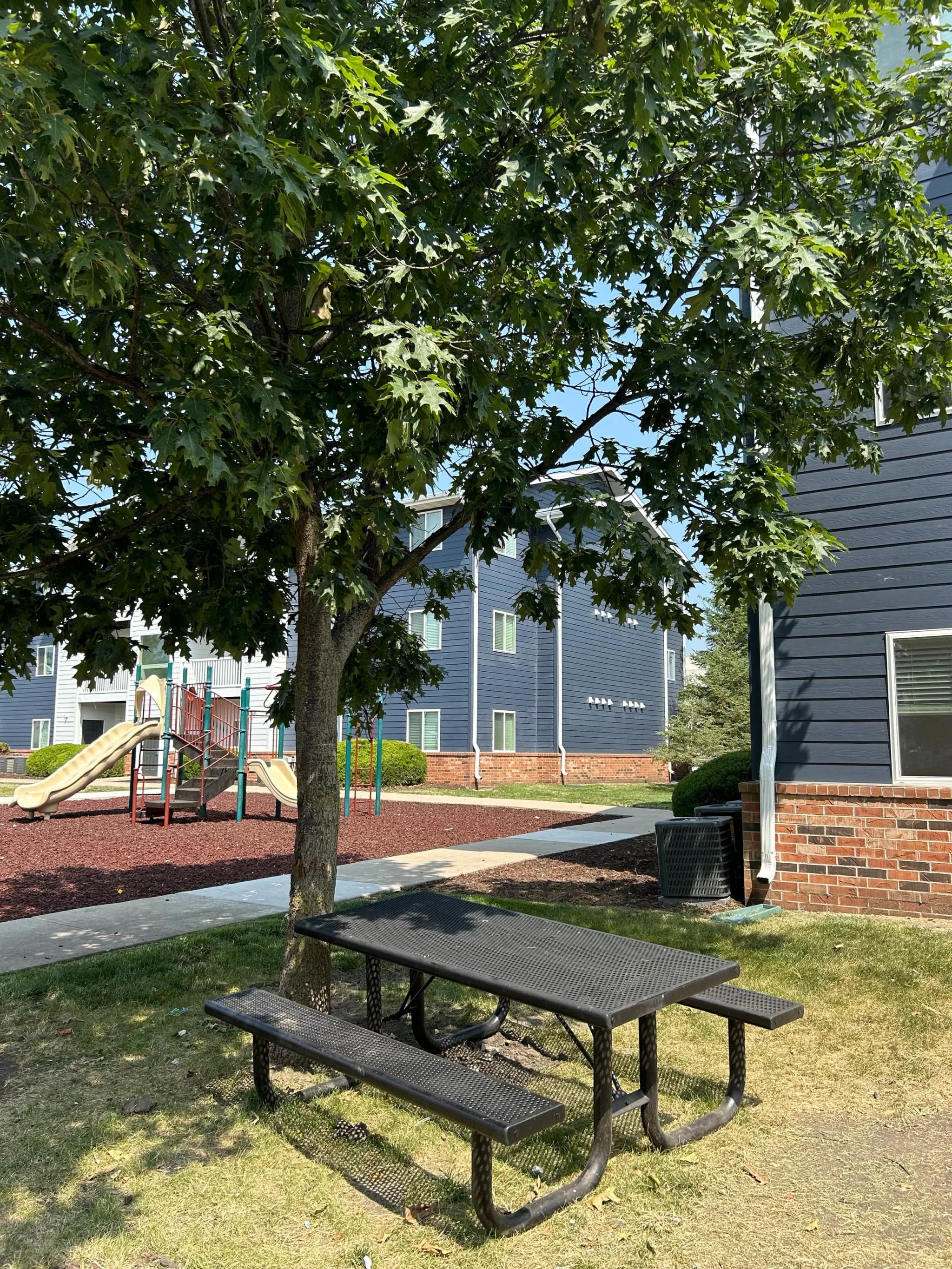 Windsor Pointe photo 2