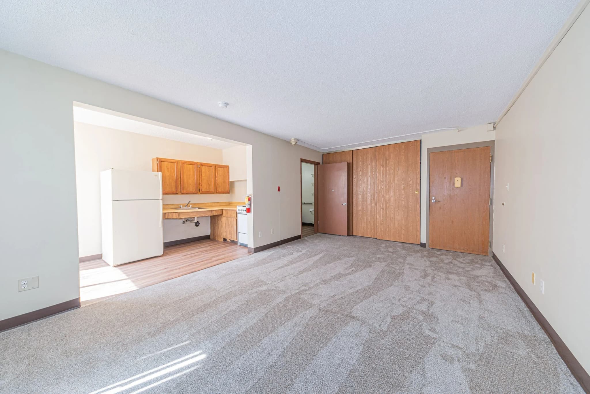 Carbondale Towers photo 4