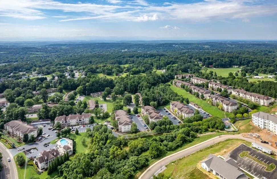 Legacy Pointe photo 1