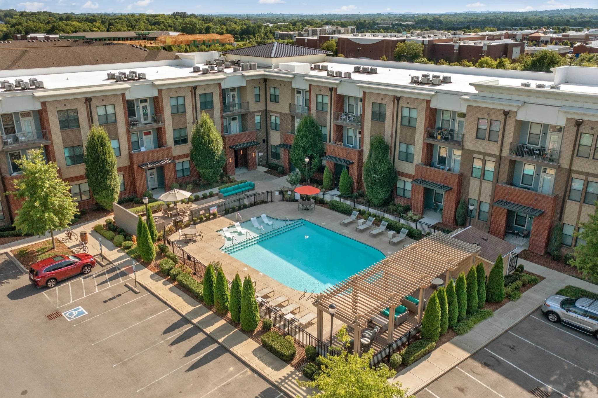 The Luxe at Indian Lake Village gallery image