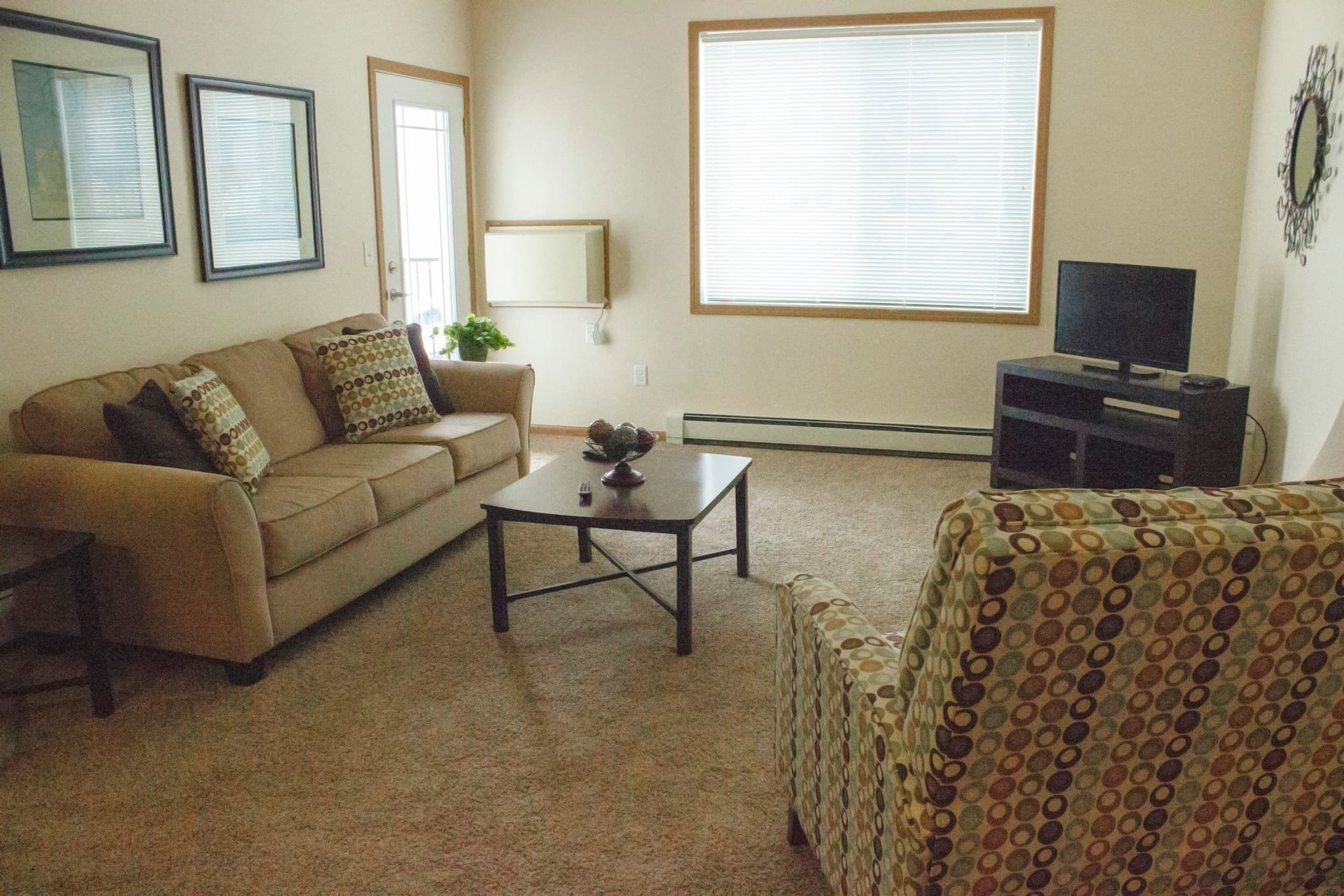 Amber Pointe Apartment Homes photo 2
