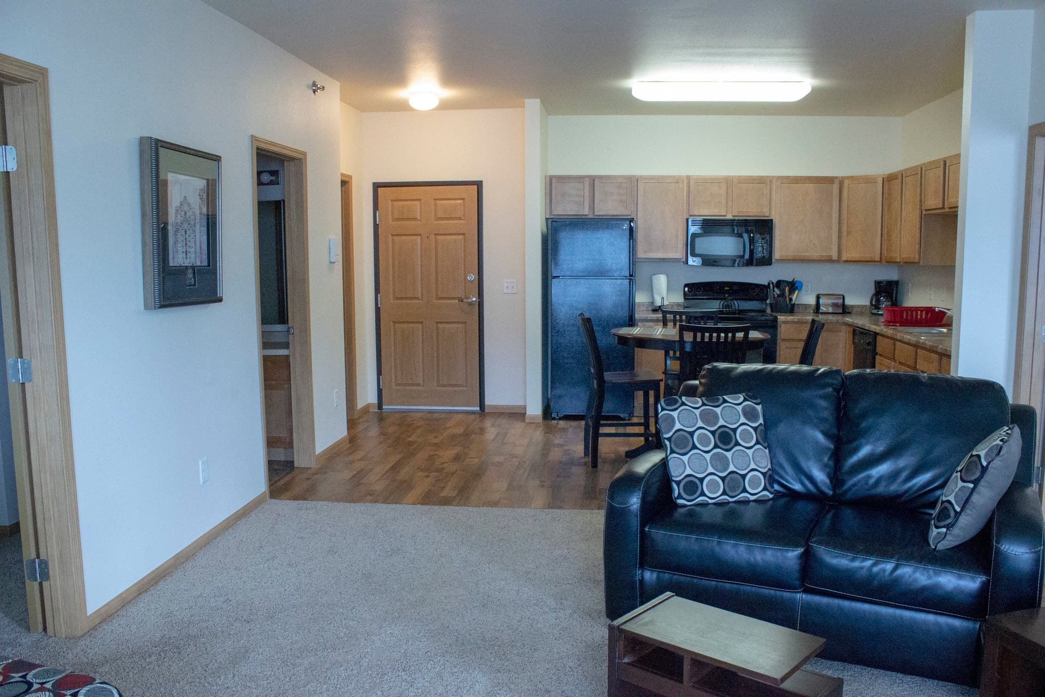 Amber Pointe Apartment Homes photo 7