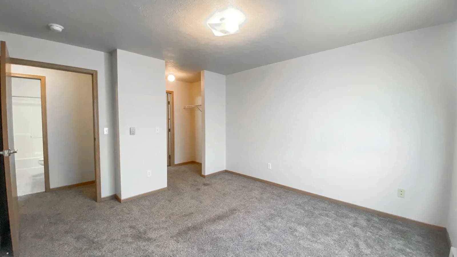 Amber Fields Apartments photo 4