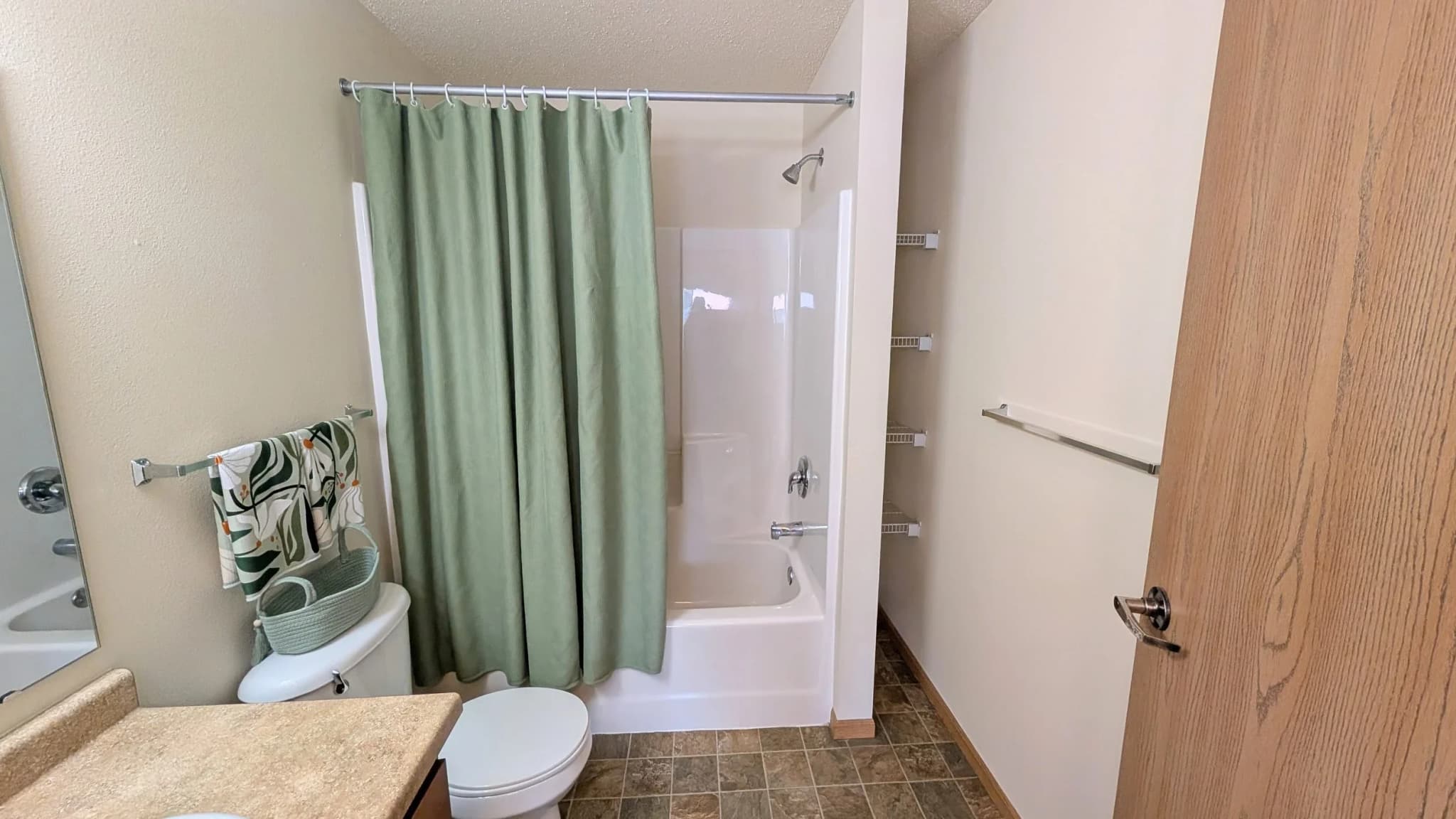 Amber Ridge Apartments photo 6