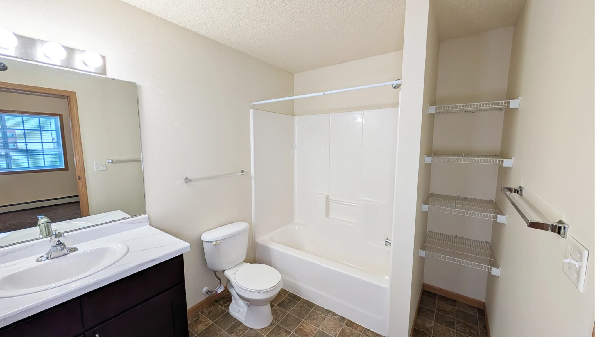 Amber Ridge Apartments photo 15