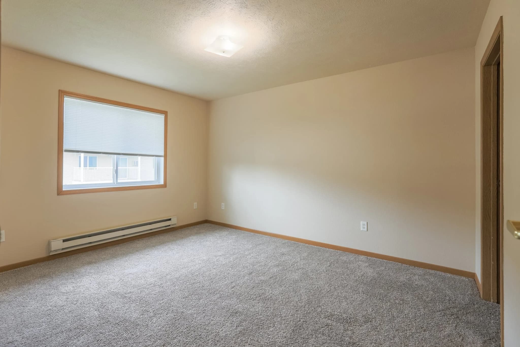 Amber Valley Apartments photo 9