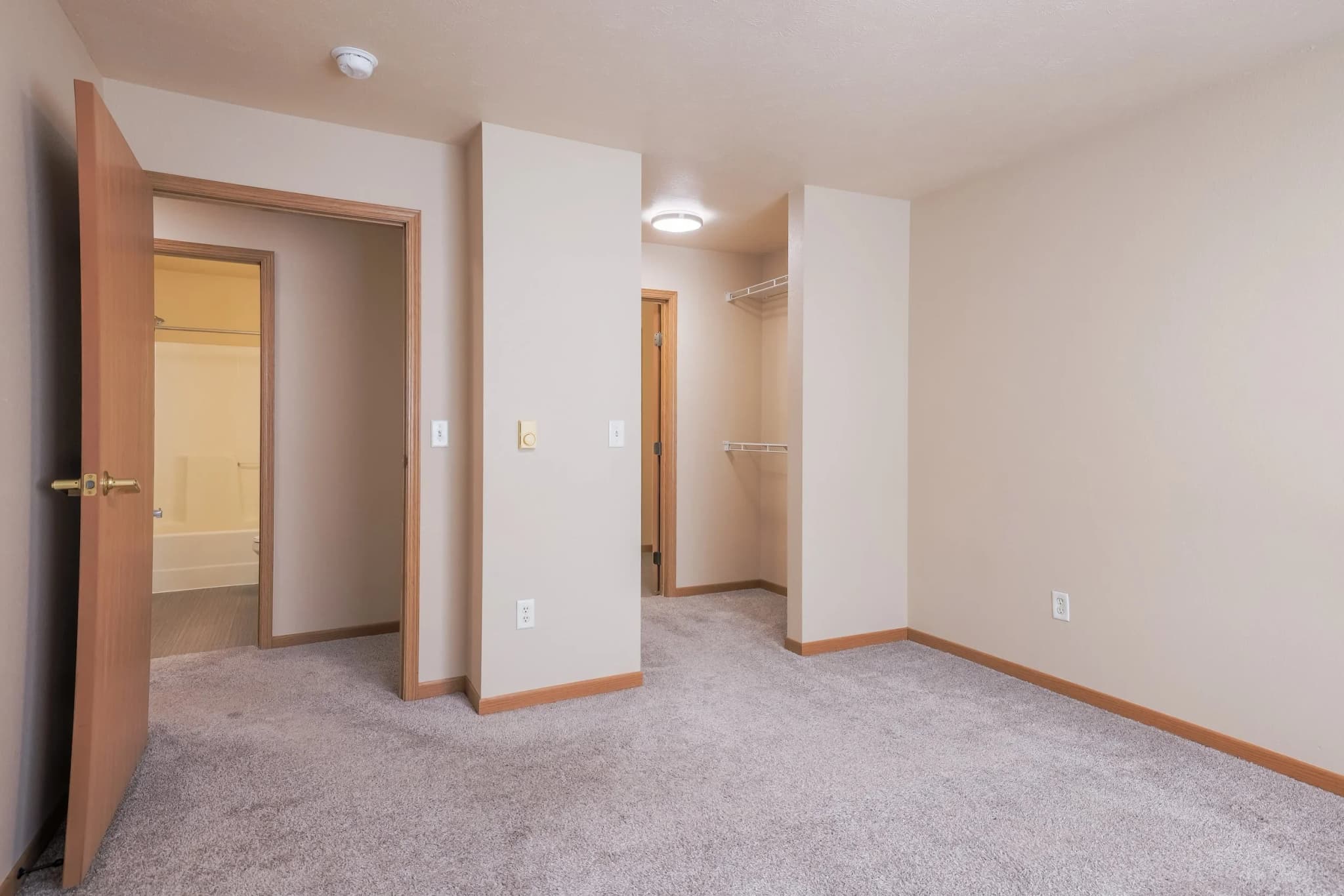 Amber Valley Apartments photo 21