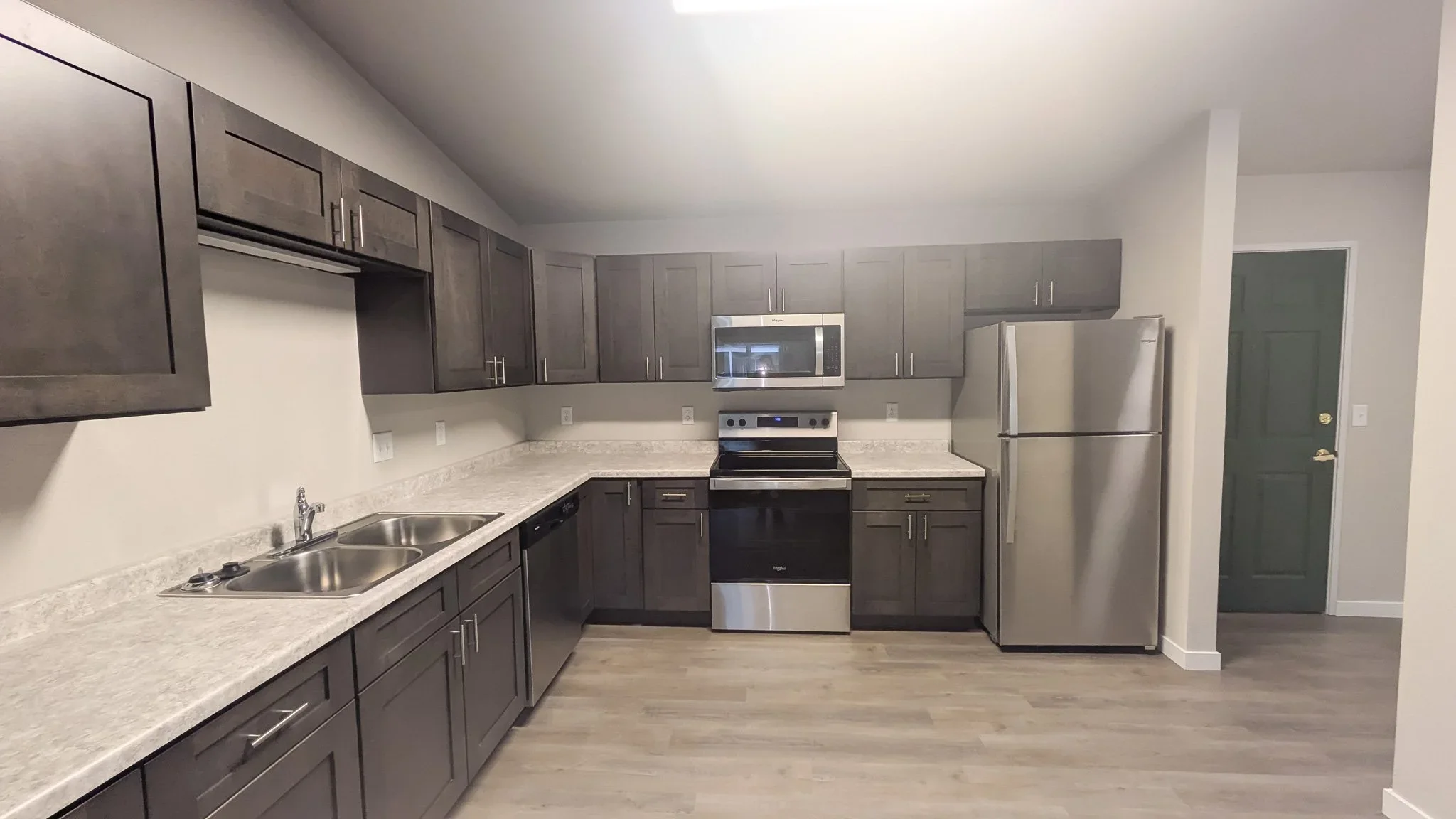 Amber Valley Apartments photo 22
