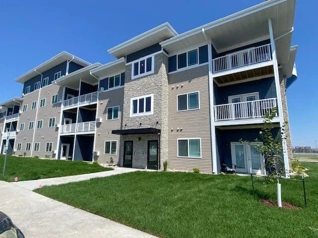 Carlson Place Apartments photo 15