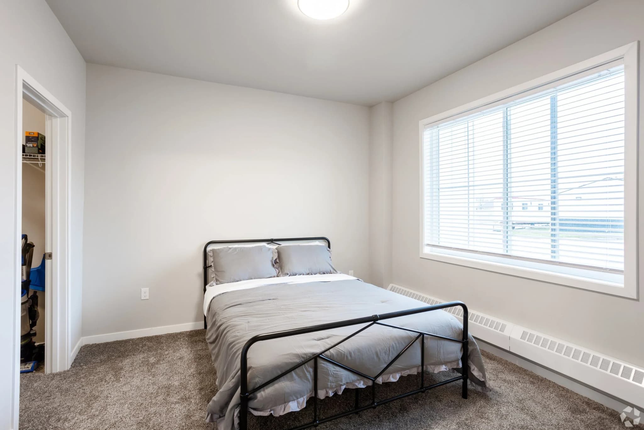 Creekside Apartment Homes photo 5