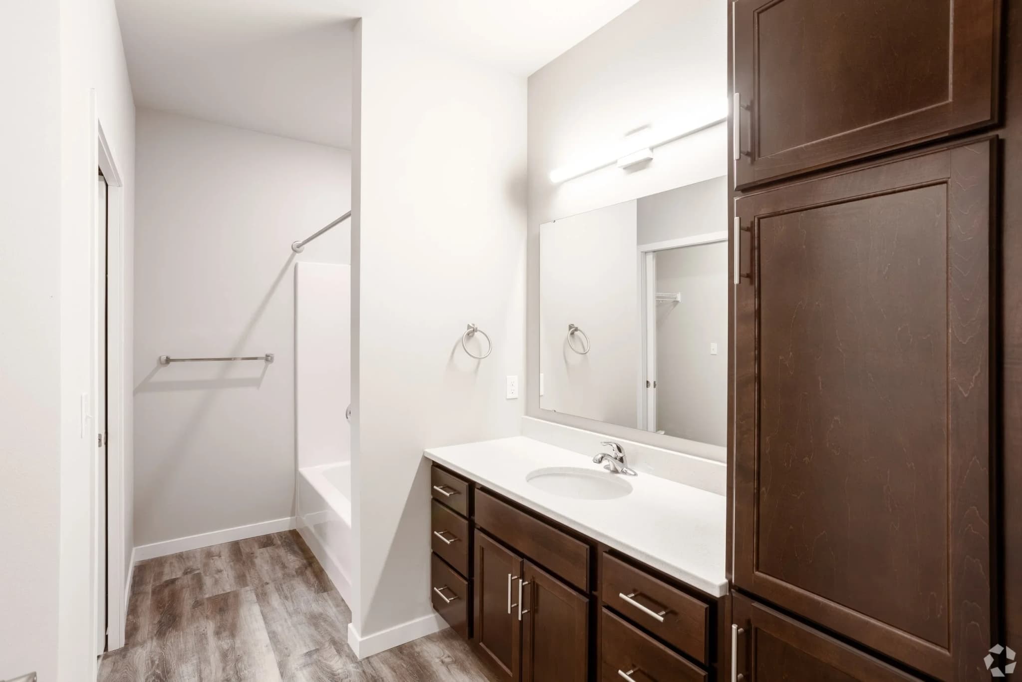 Creekside Apartment Homes photo 15