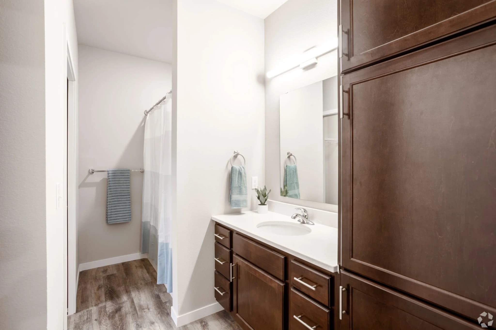 Creekside Apartment Homes photo 23