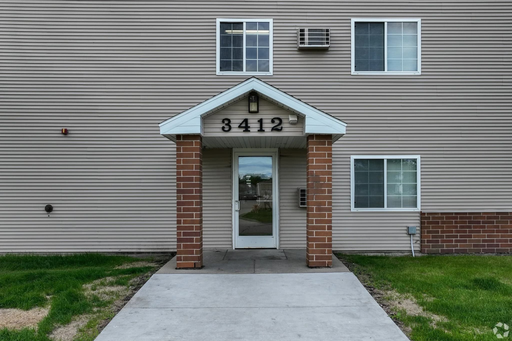 Eagle Lake Apartments photo 19