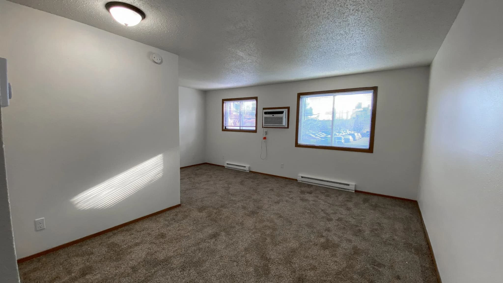 Erickson Apartments photo 2