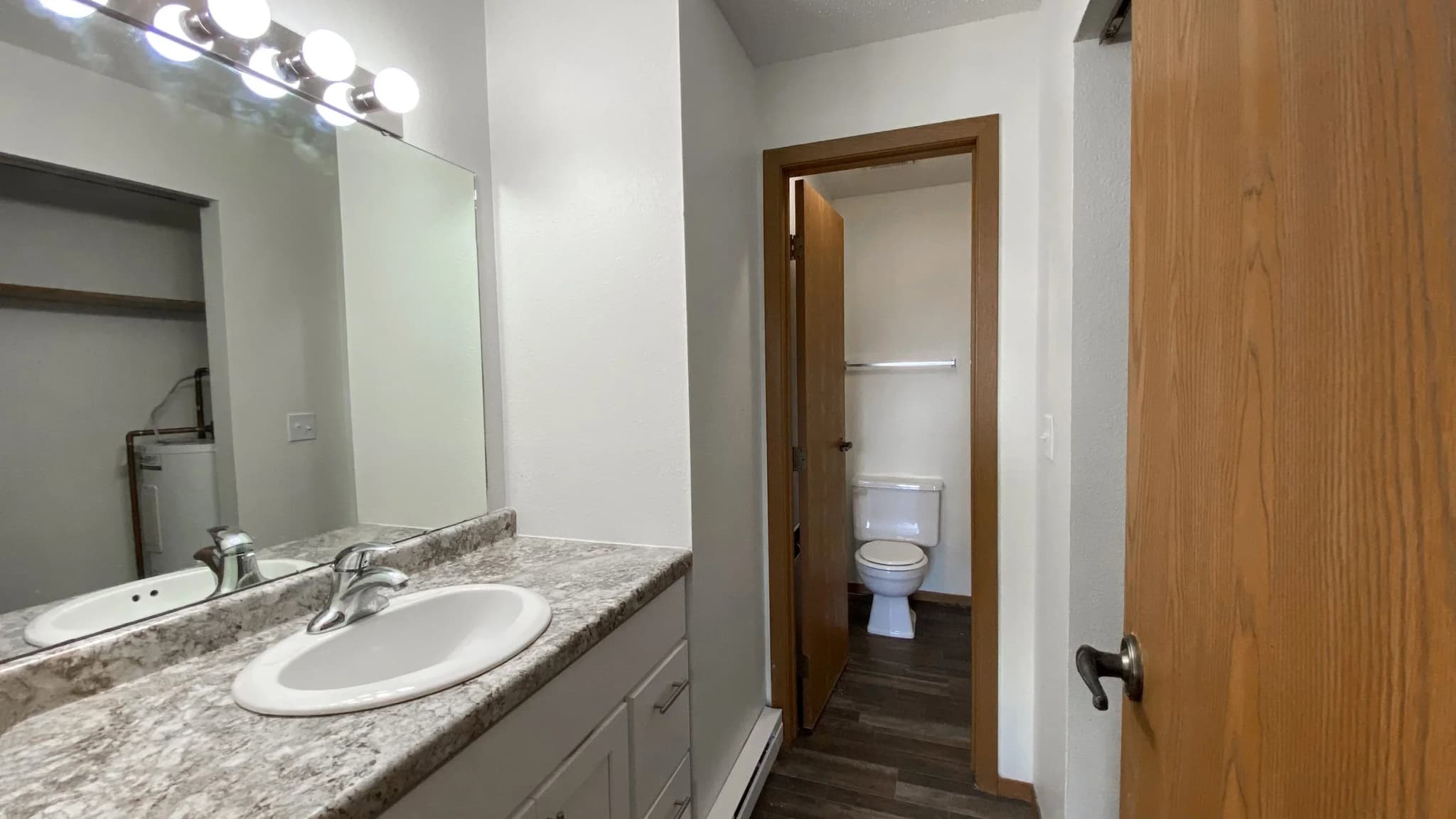 Erickson Apartments photo 5