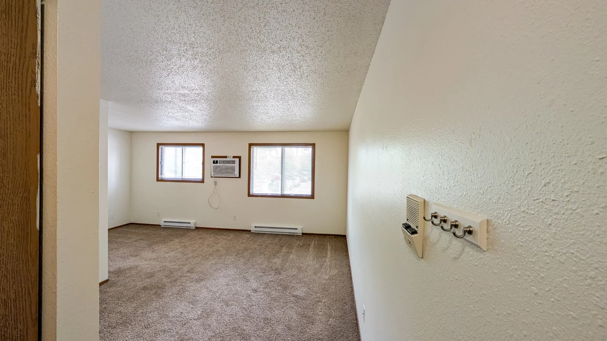 Erickson Apartments photo 8