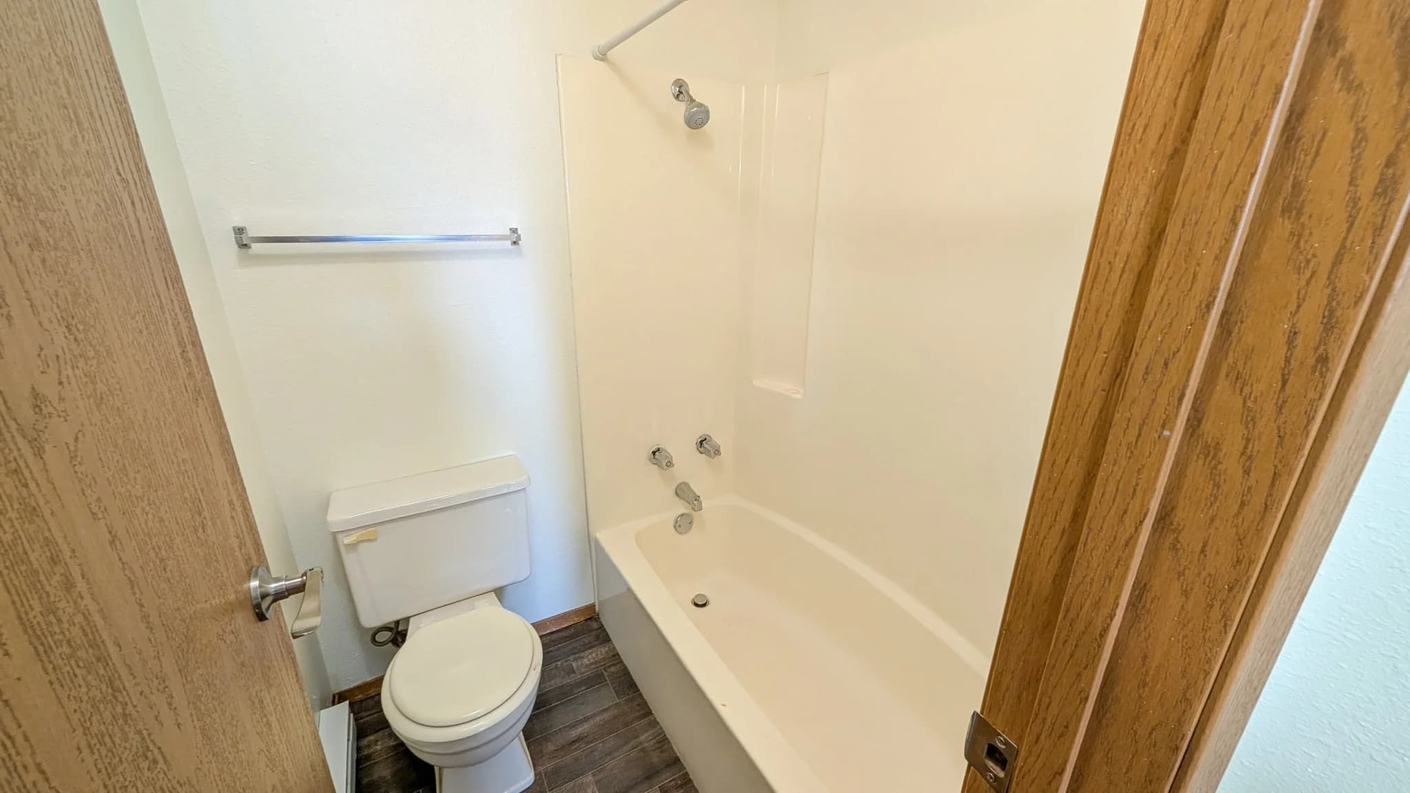 Erickson Apartments photo 10