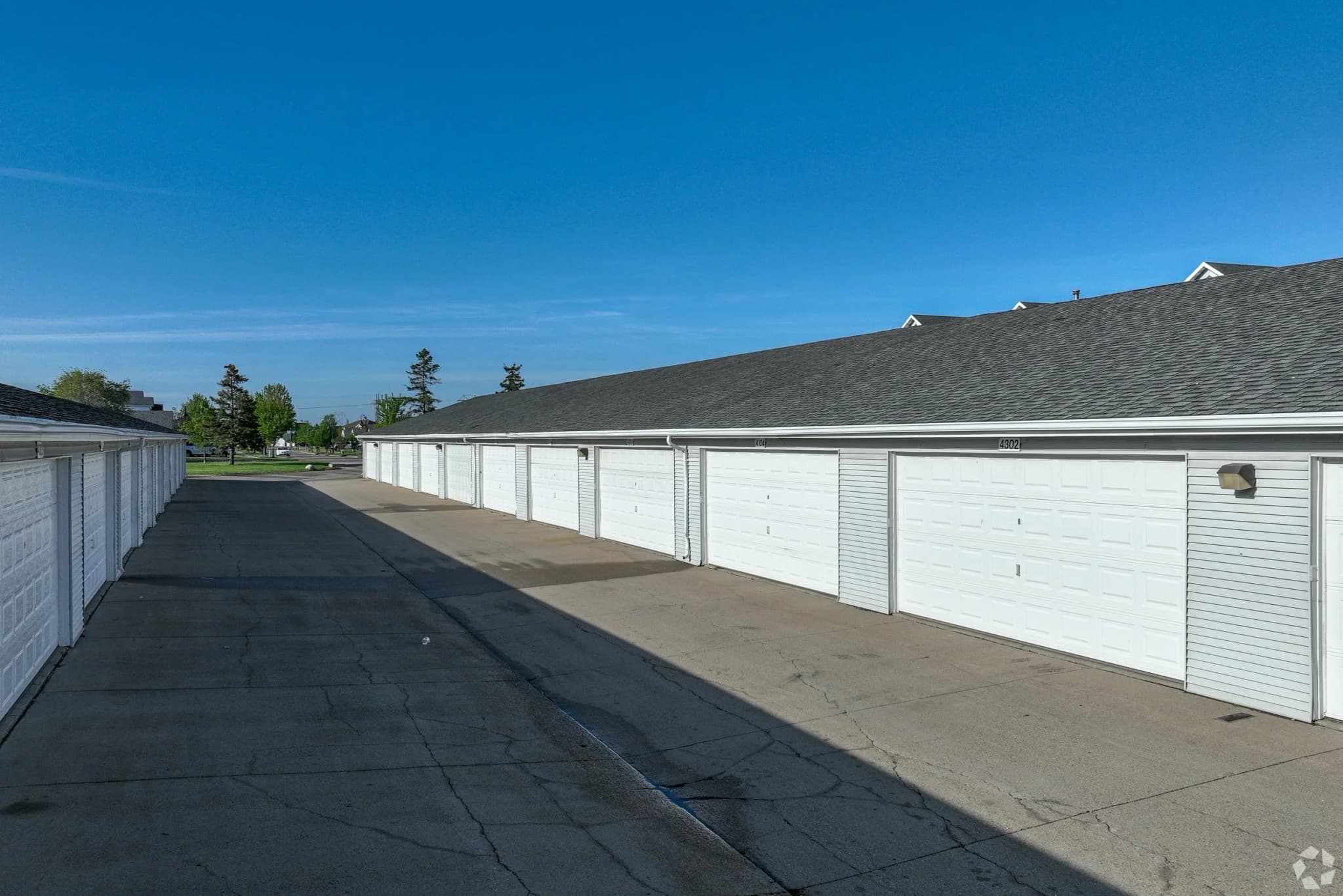 Osgood Townsite Apartments photo 5