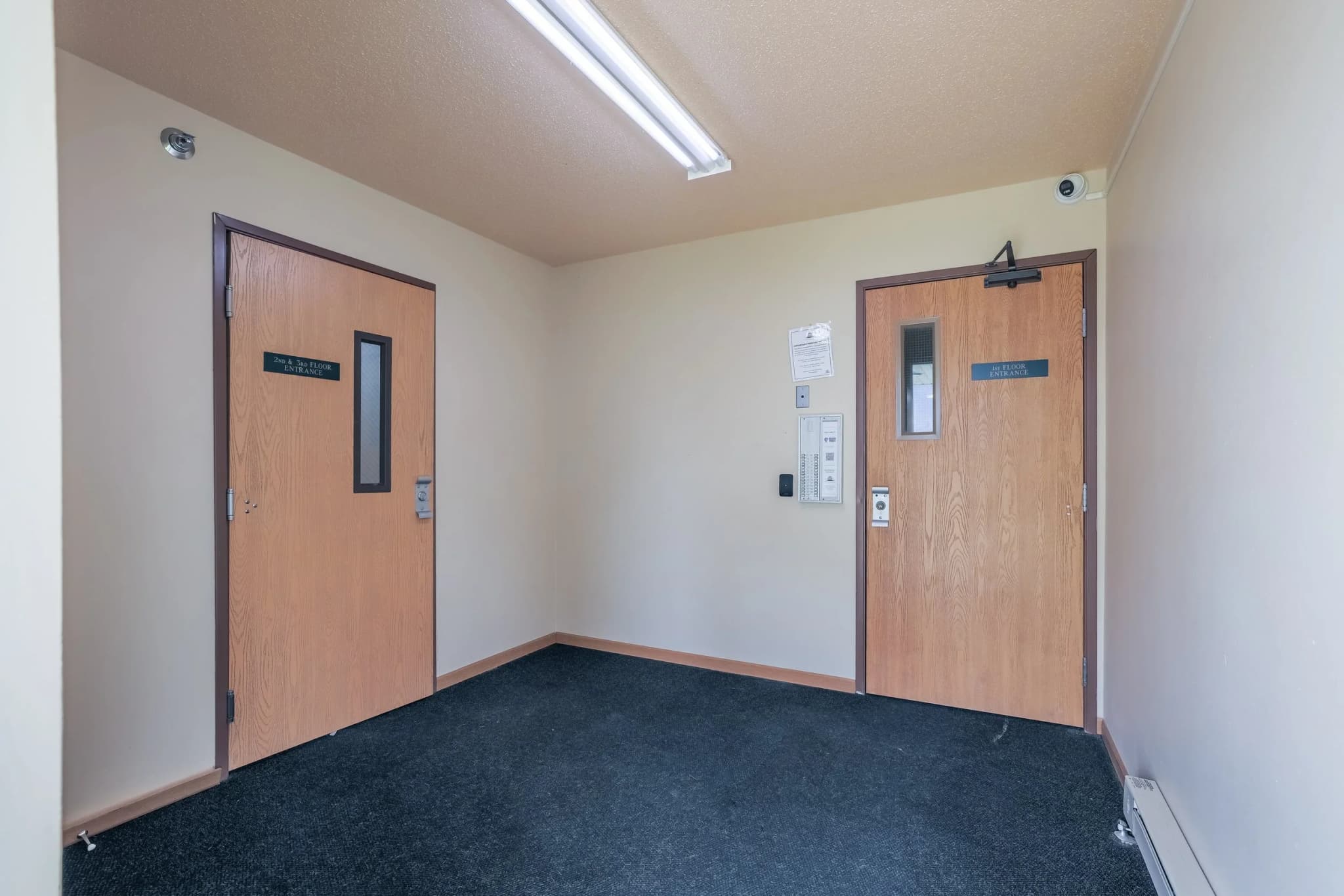 Osgood Townsite Apartments photo 9