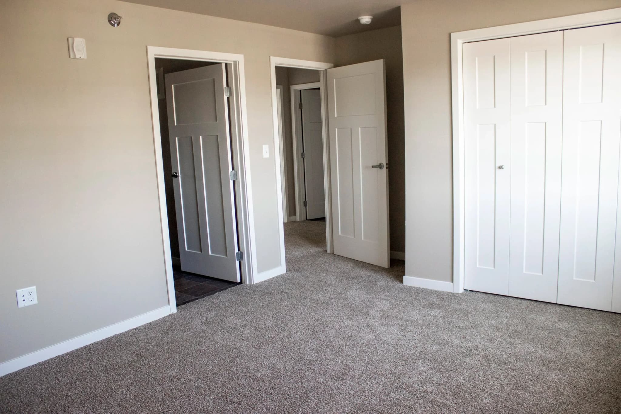 Rivers Bend Apartment Homes photo 5