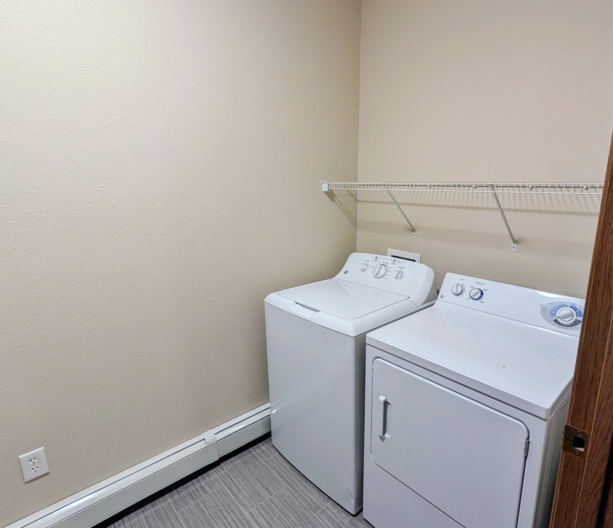 Amber Crossing Apartments photo 16